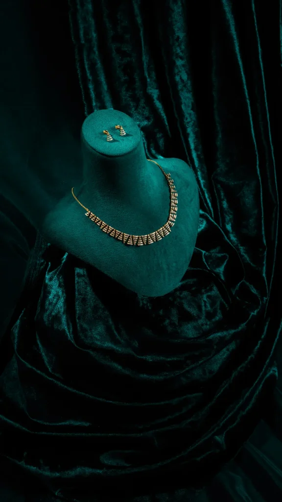 Raikar Jewellers — Panoramyk Studios