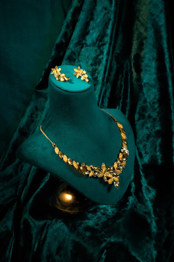 Raikar Jewellers — Panoramyk Studios